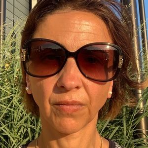 Meet your Posher, Maria cristina